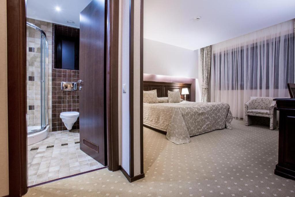Alpin Resort Hotel - Apartamentele 2403-2404- Proprietate Administrata De Gazda Privata Brassópojána Kültér fotó