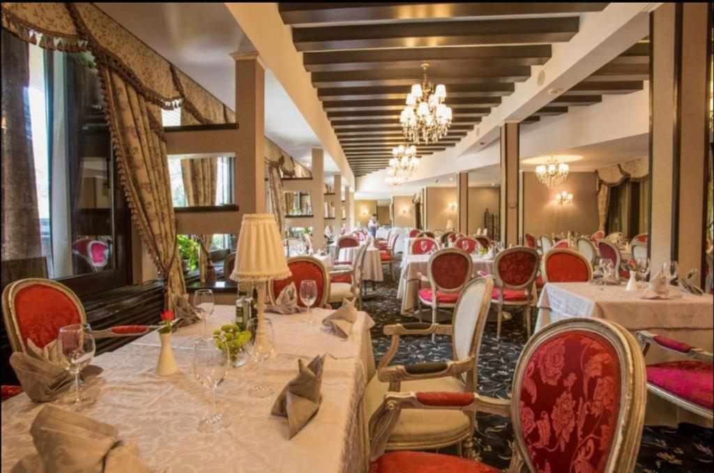 Alpin Resort Hotel - Apartamentele 2403-2404- Proprietate Administrata De Gazda Privata Brassópojána Kültér fotó